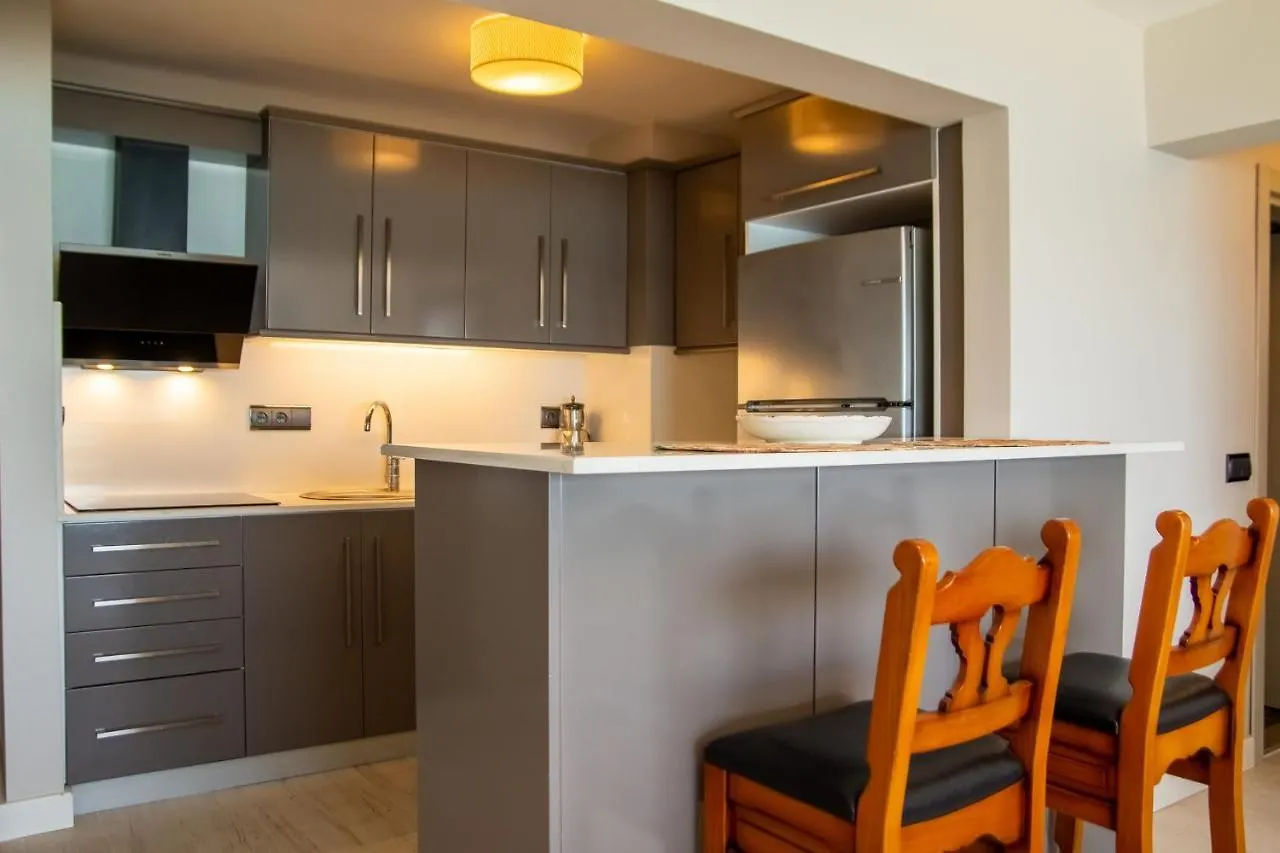 Exceptional Apartment With Fascinating Sea View Near Beach In Cesme Altinyunus 0*,  Turkey